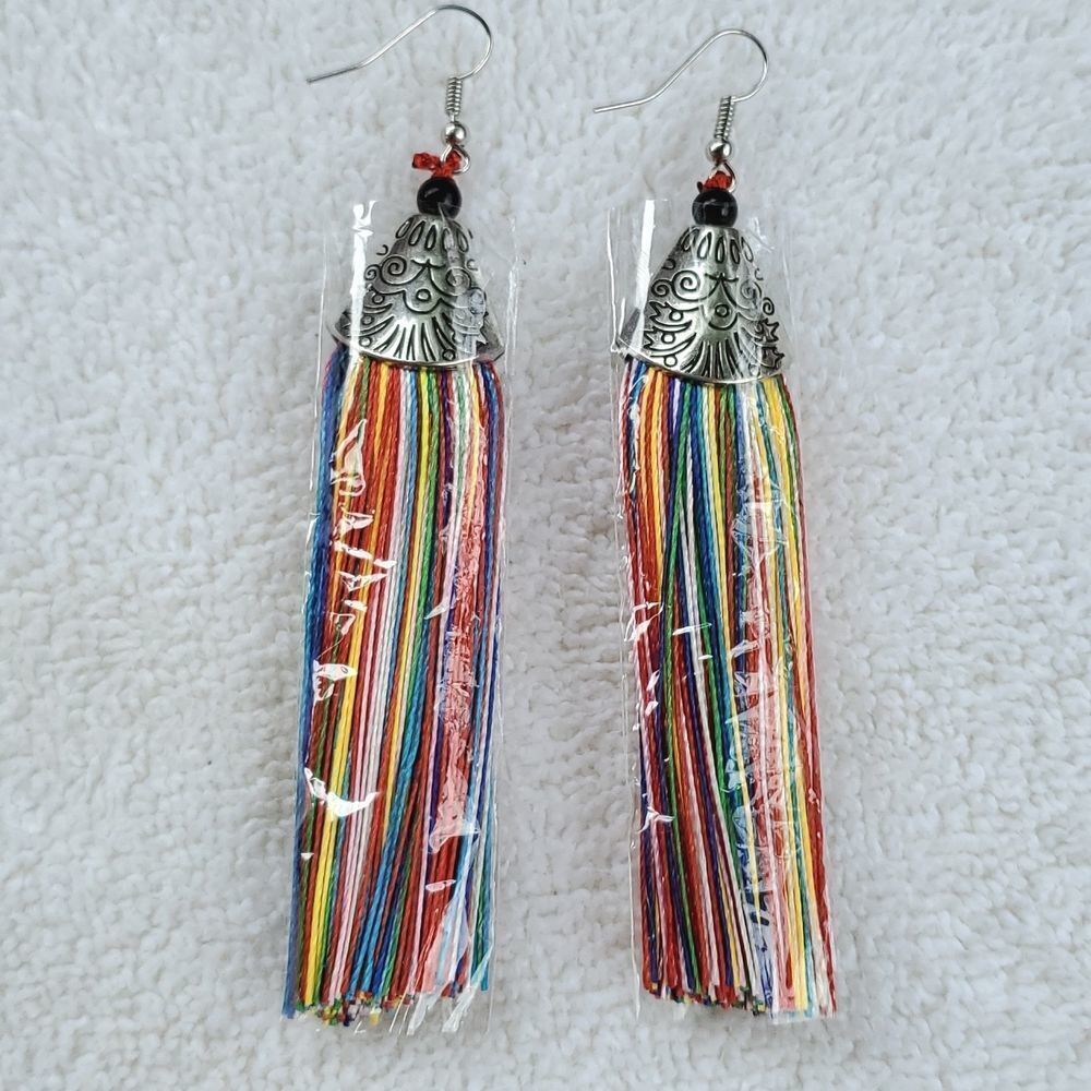 tassel earrings   - Picture 6 of 6